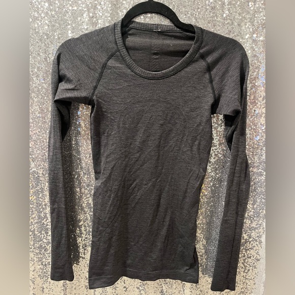 lululemon athletica Tops - lululemon athletica Charcoal Long Sleeve Top